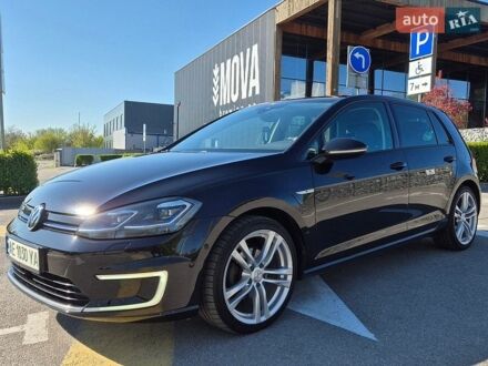 Черный Фольксваген e-Golf, объемом двигателя 0 л и пробегом 166 тыс. км за 14999 $, фото 1 на Automoto.ua