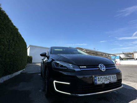 Черный Фольксваген e-Golf, объемом двигателя 0 л и пробегом 128 тыс. км за 14000 $, фото 1 на Automoto.ua