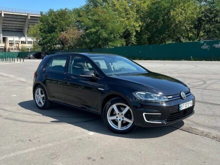 Чорний Фольксваген e-Golf, об'ємом двигуна 0 л та пробігом 84 тис. км за 13700 $, фото 1 на Automoto.ua