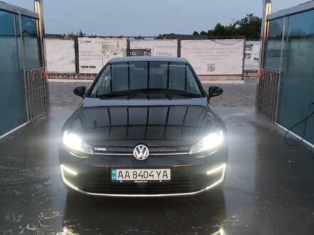 Черный Фольксваген e-Golf, объемом двигателя 0 л и пробегом 133 тыс. км за 14900 $, фото 1 на Automoto.ua