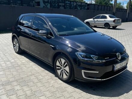 Черный Фольксваген e-Golf, объемом двигателя 0 л и пробегом 104 тыс. км за 14200 $, фото 1 на Automoto.ua