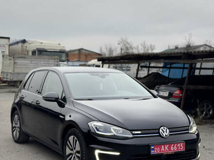 Черный Фольксваген e-Golf, объемом двигателя 0 л и пробегом 155 тыс. км за 12900 $, фото 1 на Automoto.ua
