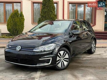 Черный Фольксваген e-Golf, объемом двигателя 0 л и пробегом 86 тыс. км за 14000 $, фото 1 на Automoto.ua