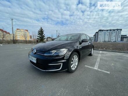 Черный Фольксваген e-Golf, объемом двигателя 0 л и пробегом 144 тыс. км за 13000 $, фото 1 на Automoto.ua