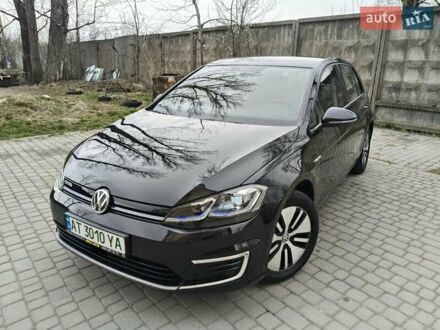 Фольксваген e-Golf 2020 в Надворной на Automoto.ua Черный Фольксваген e-Golf, объемом двигателя 0 л и пробегом 45 тыс. км за 14350 $, фото 1 на Automoto.ua