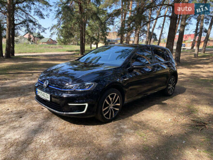 Фольксваген e-Golf 2020 в Сумах на Automoto.ua Черный Фольксваген e-Golf, объемом двигателя 0 л и пробегом 45 тыс. км за 16500 $, фото 1 на Automoto.ua
