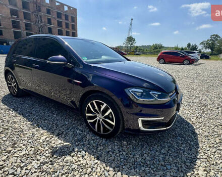 Фиолетовый Фольксваген e-Golf, объемом двигателя 0 л и пробегом 62 тыс. км за 17000 $, фото 8 на Automoto.ua