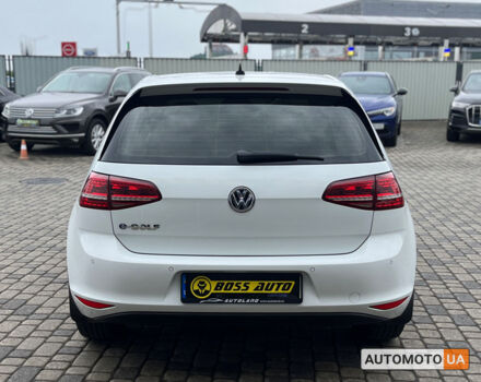 Коричневий Фольксваген e-Golf, об'ємом двигуна 24 л та пробігом 126 тис. км за 11700 $, фото 4 на Automoto.ua