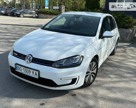 Коричневый Фольксваген e-Golf, объемом двигателя 0 л и пробегом 100 тыс. км за 10300 $, фото 44 на Automoto.ua