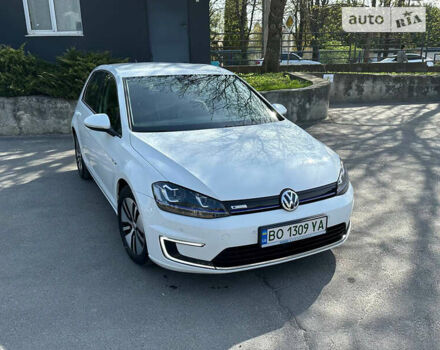 Коричневый Фольксваген e-Golf, объемом двигателя 0 л и пробегом 100 тыс. км за 10300 $, фото 49 на Automoto.ua