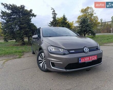Коричневый Фольксваген e-Golf, объемом двигателя 0 л и пробегом 150 тыс. км за 9700 $, фото 18 на Automoto.ua