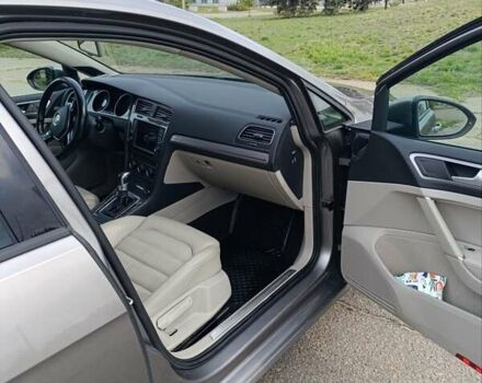 Коричневый Фольксваген e-Golf, объемом двигателя 0 л и пробегом 150 тыс. км за 9700 $, фото 12 на Automoto.ua