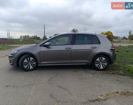 Коричневый Фольксваген e-Golf, объемом двигателя 0 л и пробегом 150 тыс. км за 9700 $, фото 1 на Automoto.ua