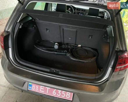 Коричневый Фольксваген e-Golf, объемом двигателя 0 л и пробегом 131 тыс. км за 8599 $, фото 19 на Automoto.ua