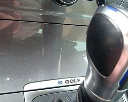 Коричневий Фольксваген e-Golf, об'ємом двигуна 0 л та пробігом 124 тис. км за 10900 $, фото 20 на Automoto.ua