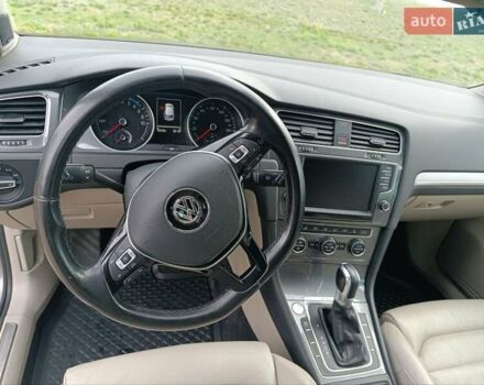 Коричневый Фольксваген e-Golf, объемом двигателя 0 л и пробегом 150 тыс. км за 9700 $, фото 16 на Automoto.ua