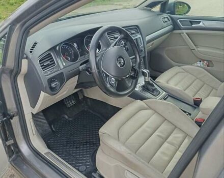 Коричневый Фольксваген e-Golf, объемом двигателя 0 л и пробегом 150 тыс. км за 9700 $, фото 13 на Automoto.ua