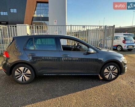 Коричневый Фольксваген e-Golf, объемом двигателя 0 л и пробегом 69 тыс. км за 12000 $, фото 4 на Automoto.ua