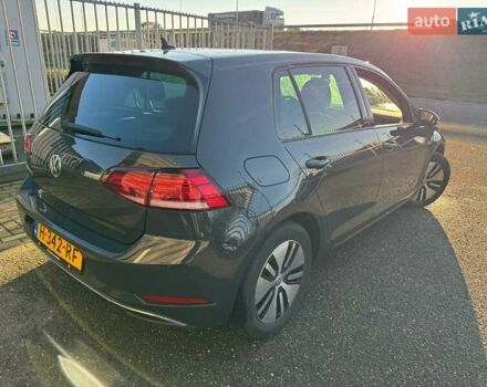 Коричневый Фольксваген e-Golf, объемом двигателя 0 л и пробегом 69 тыс. км за 12000 $, фото 3 на Automoto.ua