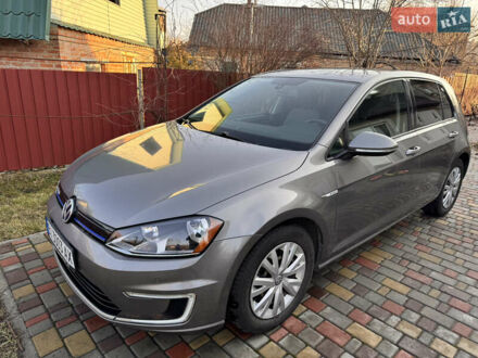 Фольксваген e-Golf 2014 в Полтаве на Automoto.ua Коричневый Фольксваген e-Golf, объемом двигателя 0 л и пробегом 125 тыс. км за 7300 $, фото 1 на Automoto.ua