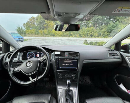 Червоний Фольксваген e-Golf, об'ємом двигуна 0 л та пробігом 130 тис. км за 12500 $, фото 10 на Automoto.ua