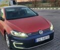 Красный Фольксваген e-Golf, объемом двигателя 0 л и пробегом 160 тыс. км за 11600 $, фото 5 на Automoto.ua