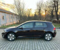 Красный Фольксваген e-Golf, объемом двигателя 0 л и пробегом 183 тыс. км за 11300 $, фото 8 на Automoto.ua