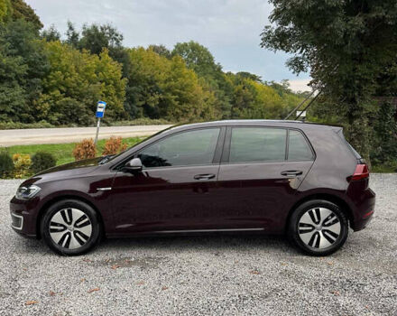 Червоний Фольксваген e-Golf, об'ємом двигуна 0 л та пробігом 130 тис. км за 12500 $, фото 6 на Automoto.ua