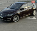 Красный Фольксваген e-Golf, объемом двигателя 0 л и пробегом 70 тыс. км за 18500 $, фото 1 на Automoto.ua