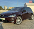 Красный Фольксваген e-Golf, объемом двигателя 0 л и пробегом 70 тыс. км за 18500 $, фото 4 на Automoto.ua