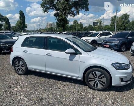 Фольксваген e-Golf, об'ємом двигуна 0 л та пробігом 3 тис. км за 26200 $, фото 3 на Automoto.ua