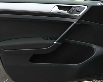 Фольксваген e-Golf, объемом двигателя 4.25 л и пробегом 112 тыс. км за 10350 $, фото 13 на Automoto.ua