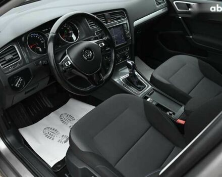 Фольксваген e-Golf, объемом двигателя 4.25 л и пробегом 112 тыс. км за 10350 $, фото 16 на Automoto.ua