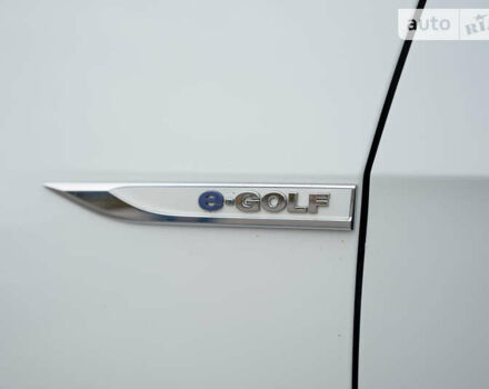 Фольксваген e-Golf, объемом двигателя 0 л и пробегом 110 тыс. км за 10500 $, фото 10 на Automoto.ua