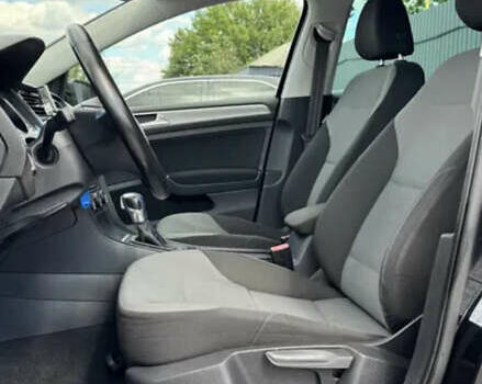 Фольксваген e-Golf, объемом двигателя 0 л и пробегом 141 тыс. км за 8999 $, фото 8 на Automoto.ua