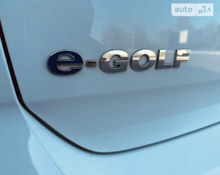 Фольксваген e-Golf, объемом двигателя 0 л и пробегом 135 тыс. км за 10999 $, фото 7 на Automoto.ua