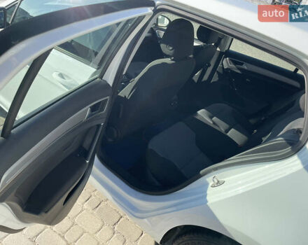 Фольксваген e-Golf, объемом двигателя 0 л и пробегом 110 тыс. км за 10800 $, фото 4 на Automoto.ua