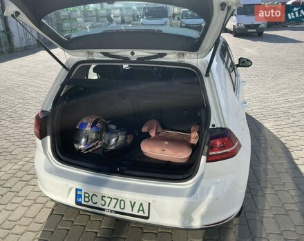 Фольксваген e-Golf, объемом двигателя 0 л и пробегом 110 тыс. км за 10800 $, фото 8 на Automoto.ua