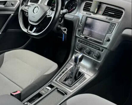 Фольксваген e-Golf, объемом двигателя 0 л и пробегом 141 тыс. км за 8999 $, фото 14 на Automoto.ua
