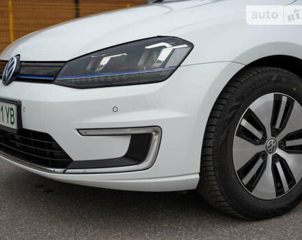 Фольксваген e-Golf, объемом двигателя 0 л и пробегом 110 тыс. км за 10500 $, фото 9 на Automoto.ua
