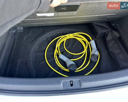 Фольксваген e-Golf, об'ємом двигуна 0 л та пробігом 110 тис. км за 9200 $, фото 9 на Automoto.ua