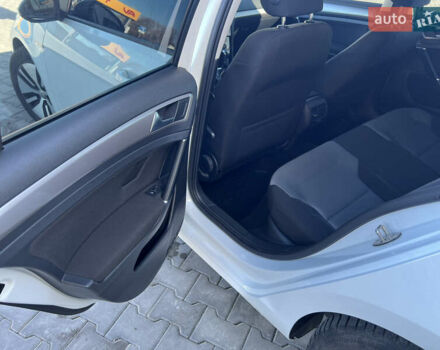 Фольксваген e-Golf, об'ємом двигуна 0 л та пробігом 110 тис. км за 9200 $, фото 10 на Automoto.ua