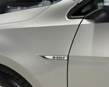 Фольксваген e-Golf, объемом двигателя 0 л и пробегом 128 тыс. км за 8100 $, фото 17 на Automoto.ua