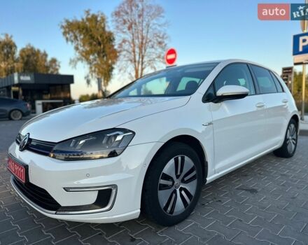 Фольксваген e-Golf, объемом двигателя 0 л и пробегом 156 тыс. км за 7950 $, фото 1 на Automoto.ua