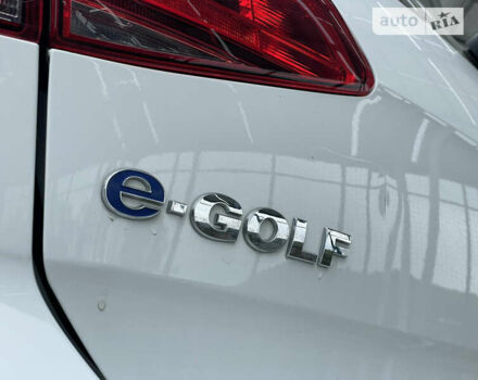 Фольксваген e-Golf, объемом двигателя 0 л и пробегом 96 тыс. км за 10690 $, фото 45 на Automoto.ua
