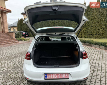 Фольксваген e-Golf, объемом двигателя 0 л и пробегом 110 тыс. км за 8990 $, фото 24 на Automoto.ua