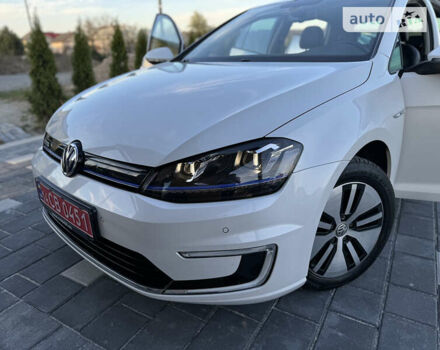 Фольксваген e-Golf, объемом двигателя 0 л и пробегом 106 тыс. км за 11250 $, фото 118 на Automoto.ua