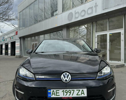 Фольксваген e-Golf, объемом двигателя 0 л и пробегом 105 тыс. км за 13499 $, фото 2 на Automoto.ua