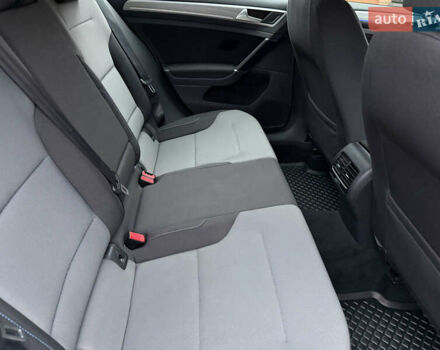 Фольксваген e-Golf, объемом двигателя 0 л и пробегом 110 тыс. км за 8990 $, фото 63 на Automoto.ua
