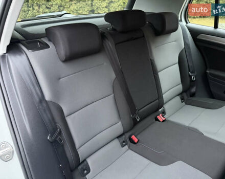 Фольксваген e-Golf, объемом двигателя 0 л и пробегом 110 тыс. км за 8990 $, фото 62 на Automoto.ua